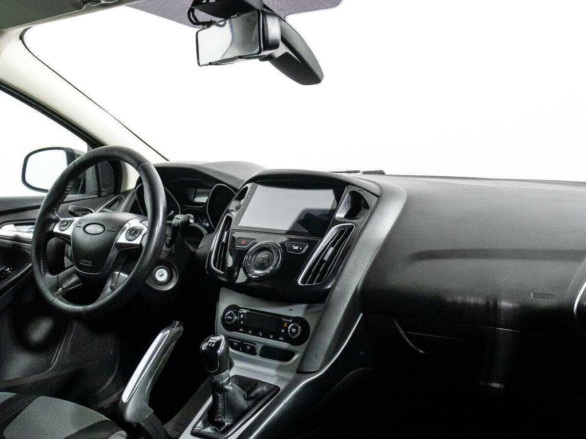 Ford Focus 2013 года с пробегом. Фото: #8