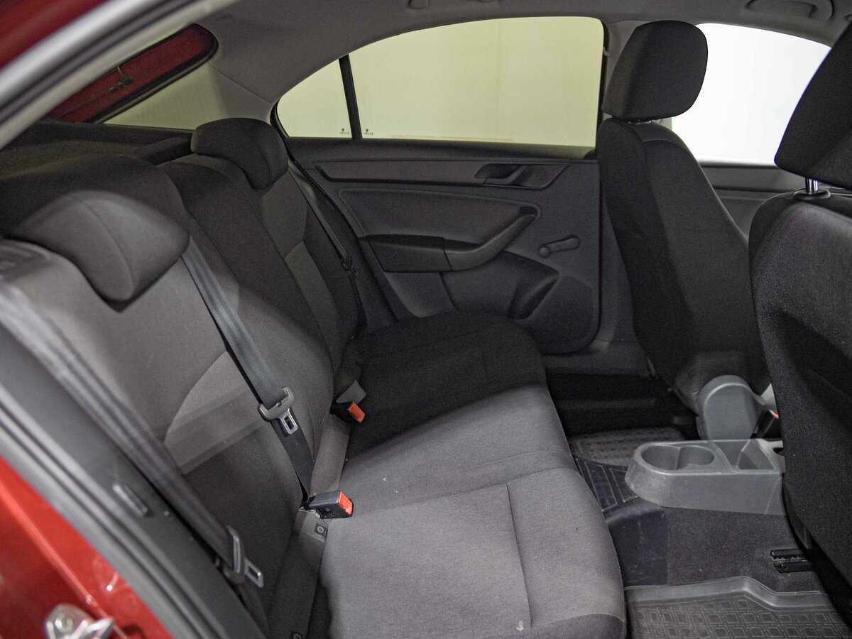 Skoda Rapid 2016 года с пробегом. Фото: #11