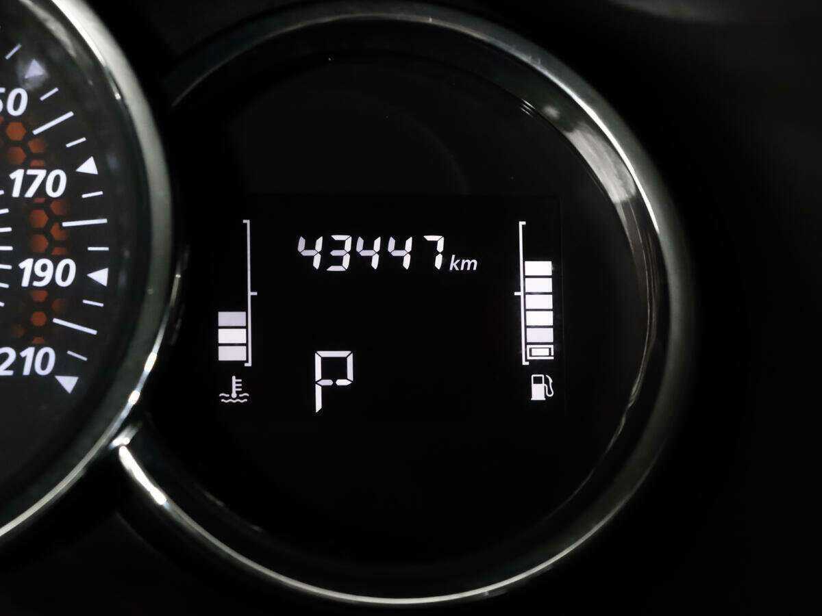 Renault Logan 2022 года с пробегом. Фото: #13