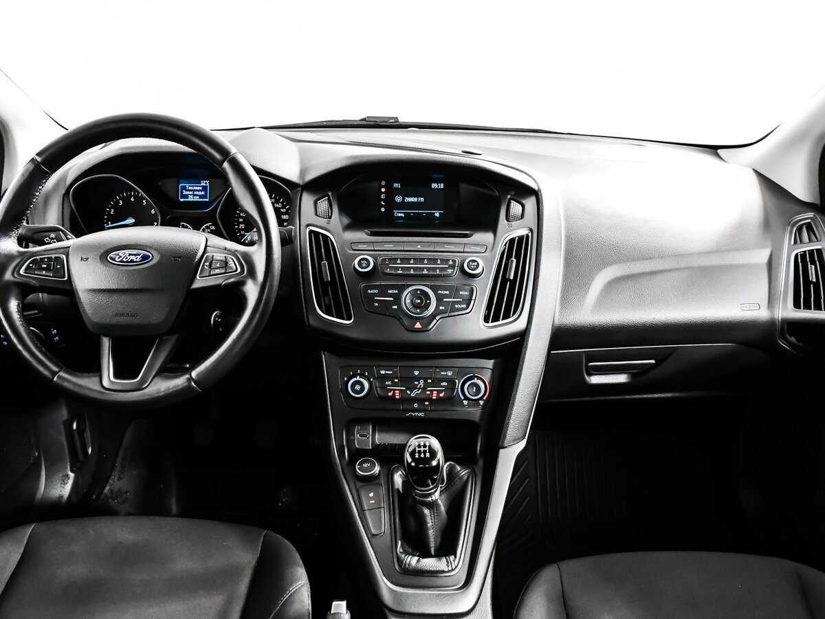 Ford Focus 2018 года с пробегом. Фото: #15