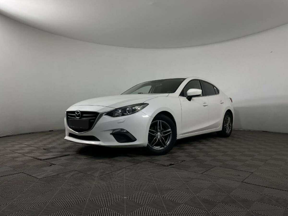 Mazda 3 2014 года с пробегом. Посмотреть фото