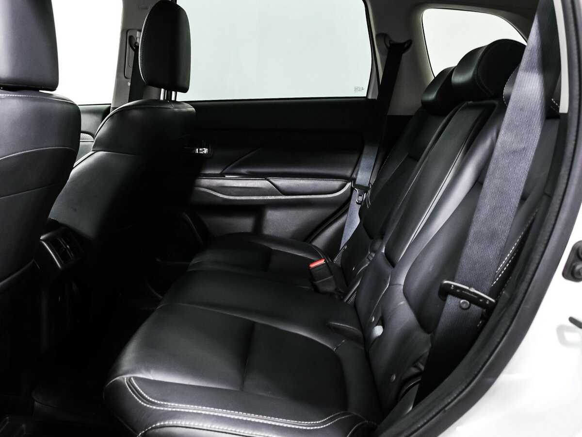 Mitsubishi Outlander 2019 года с пробегом. Фото: #10