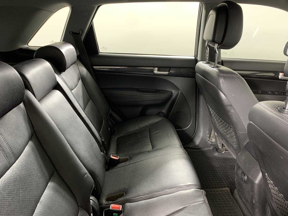 Kia Sorento 2012 года с пробегом. Фото: #17
