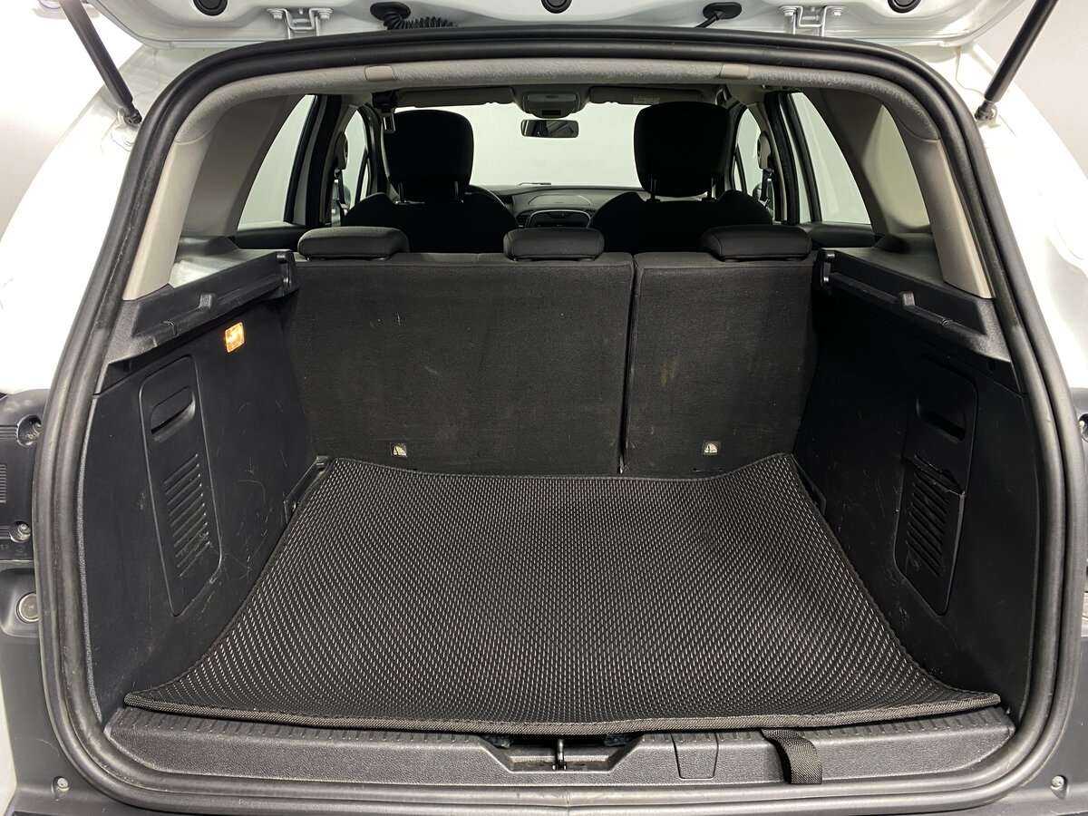 Renault Kaptur 2018 года с пробегом. Фото: #6