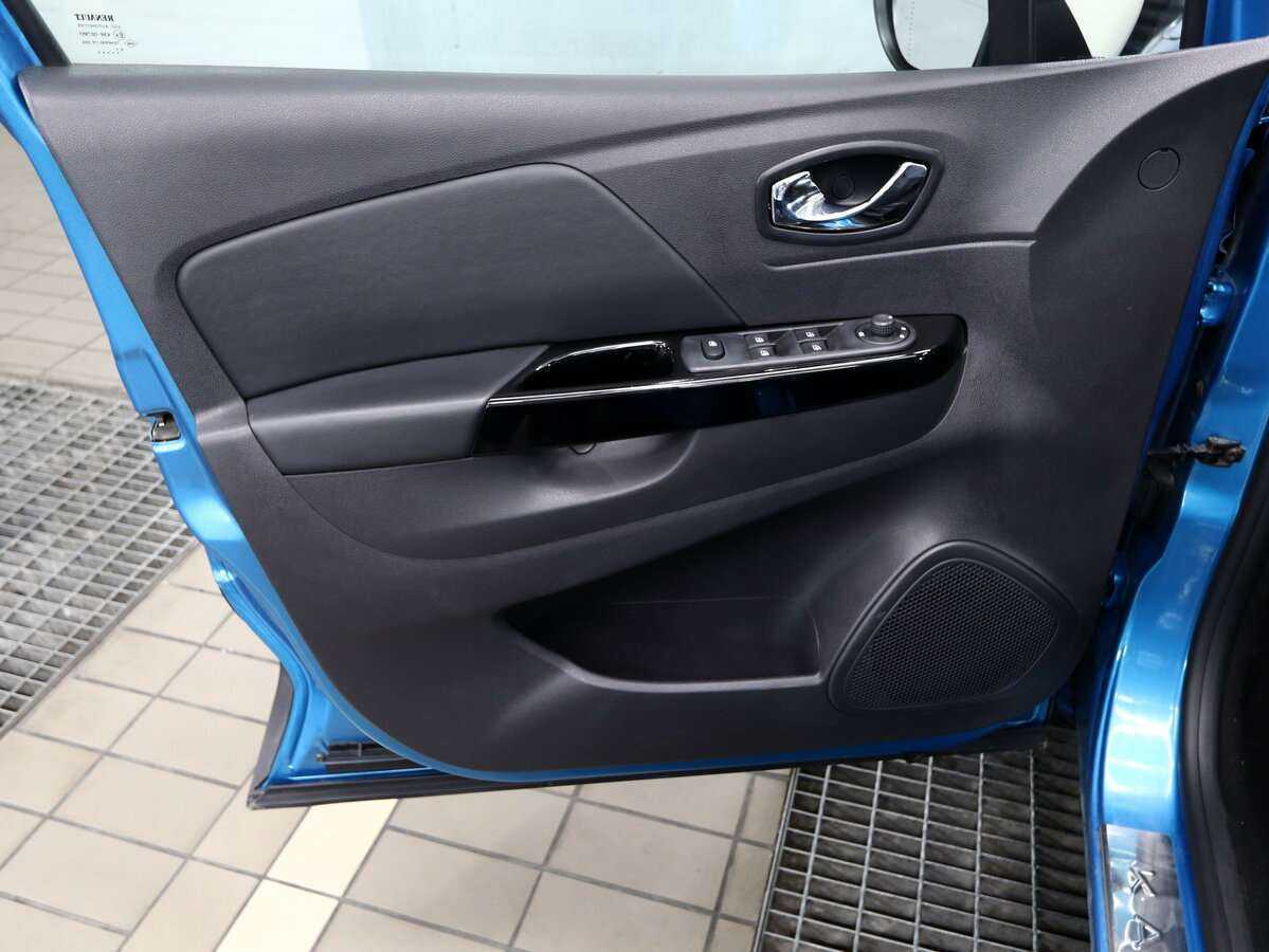 Renault Kaptur 2016 года с пробегом. Фото: #13