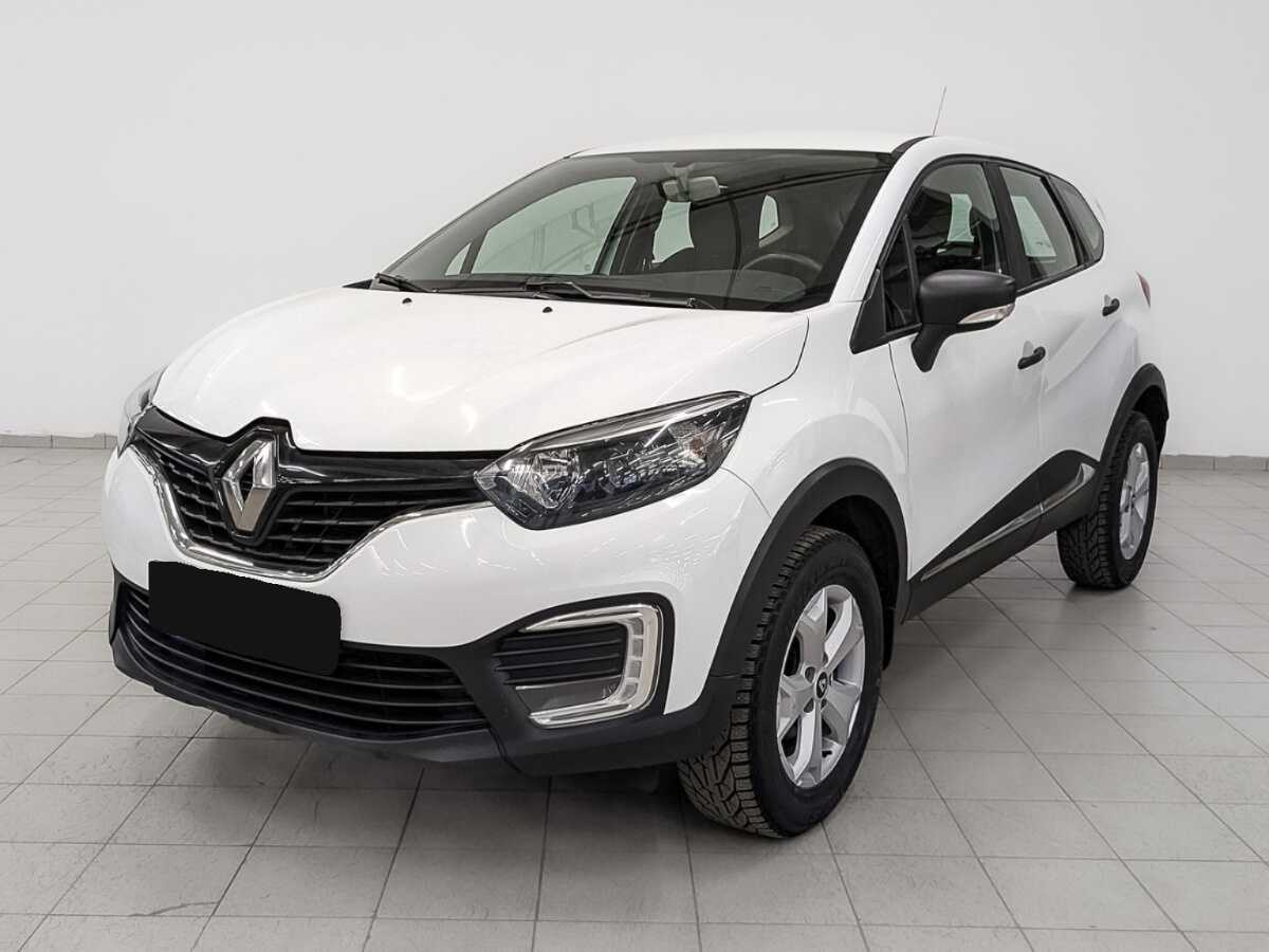 Renault Kaptur 2018 года с пробегом. Посмотреть фото