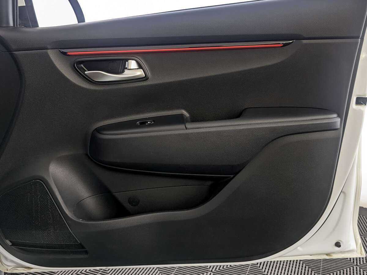 Kia Rio 2020 года с пробегом. Фото: #20