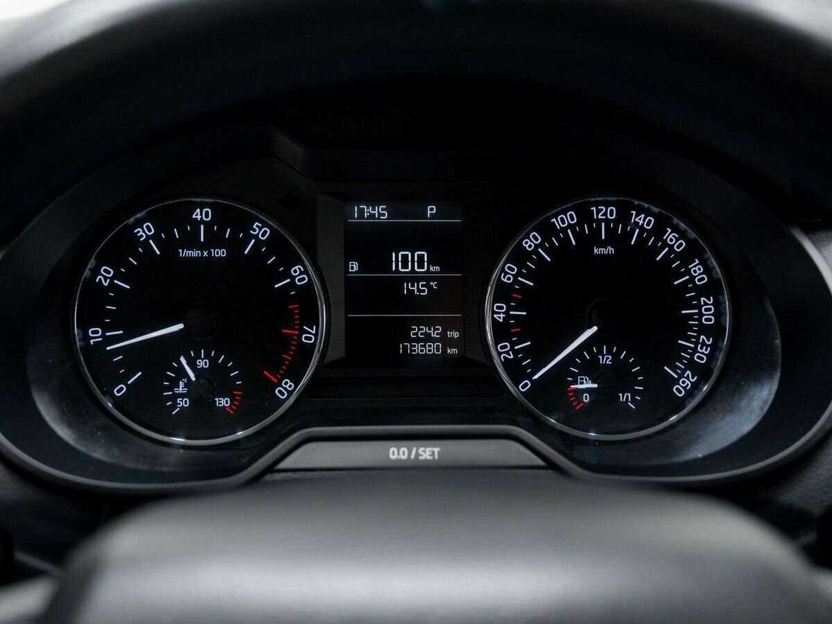 Skoda Octavia 2017 года с пробегом. Фото: #20