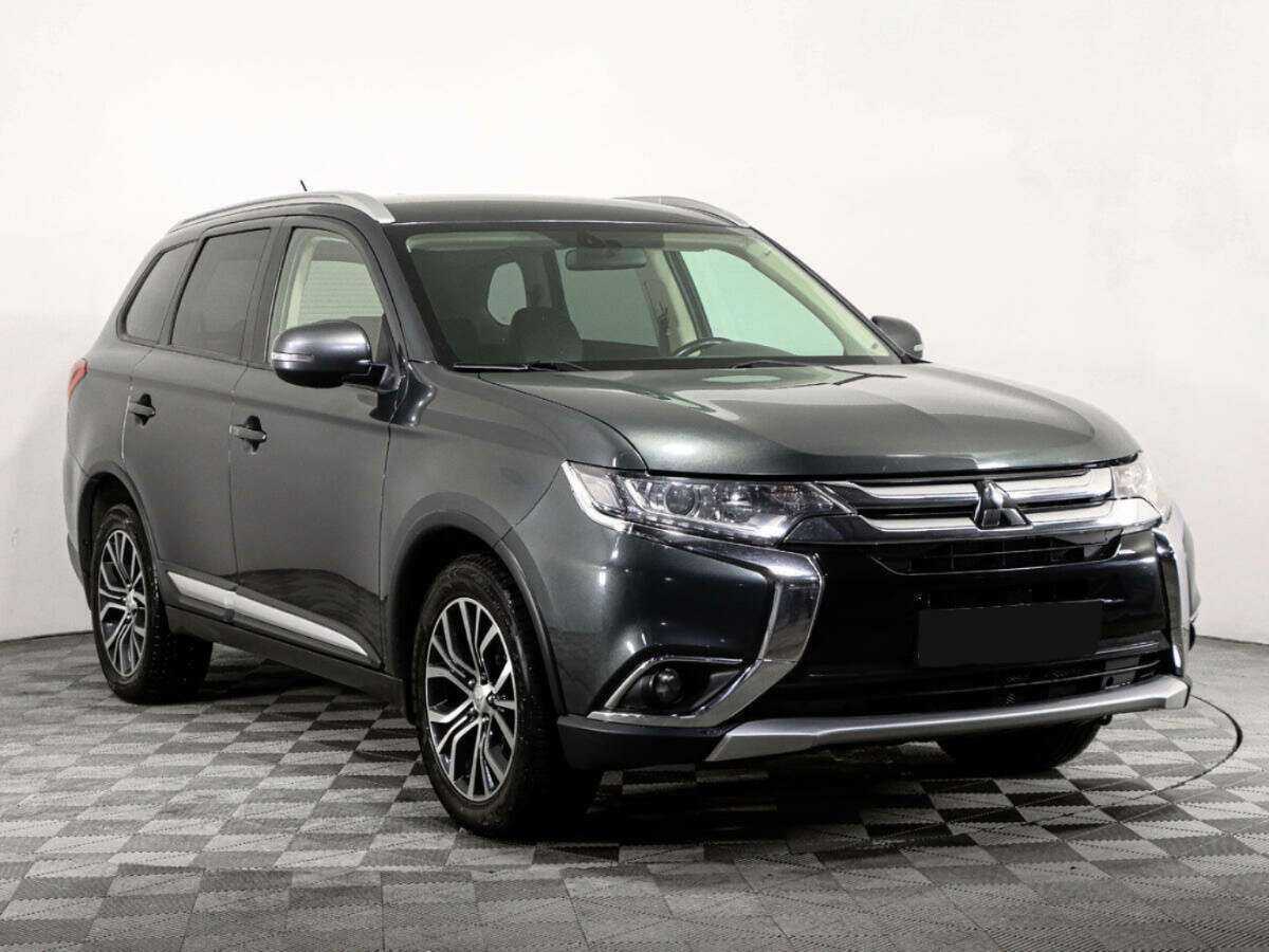 Mitsubishi Outlander 2016 года с пробегом. Фото: #2