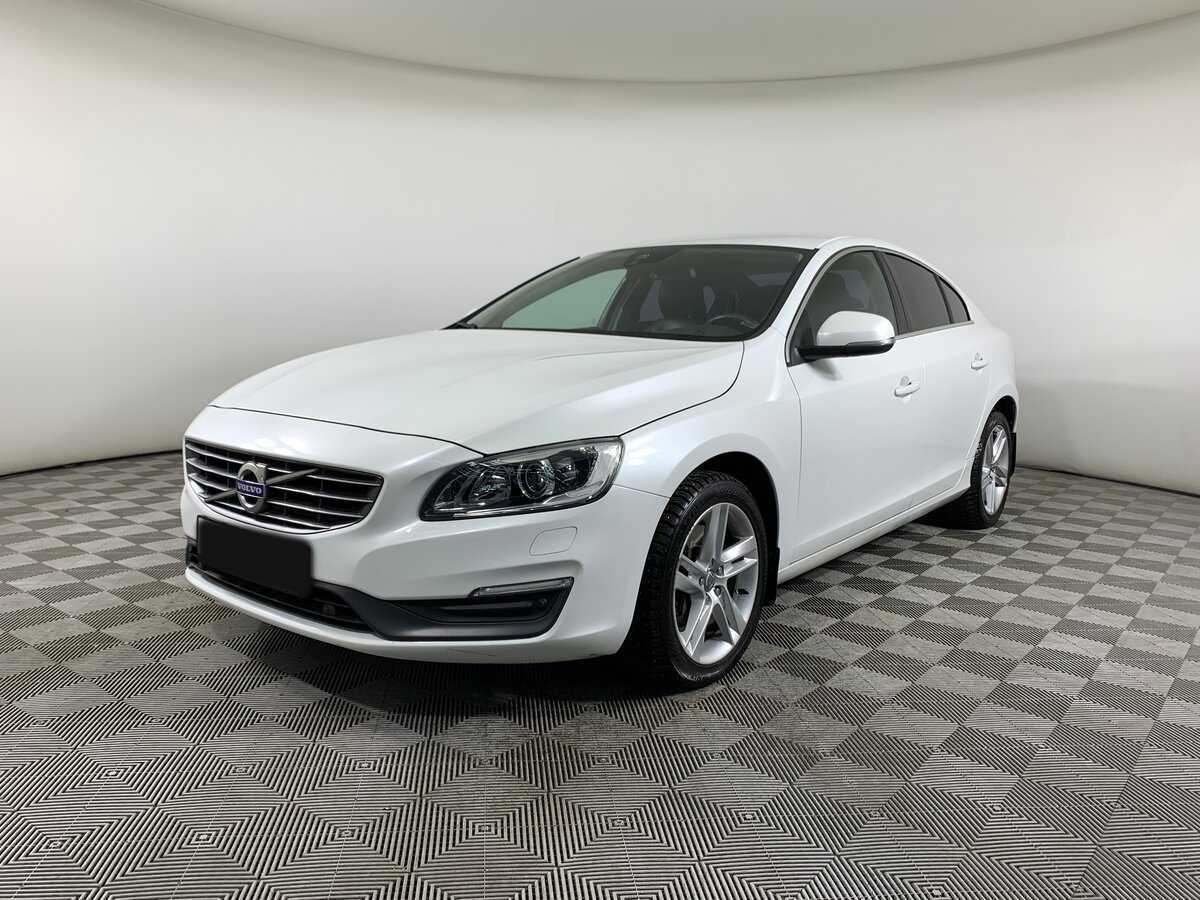 Volvo S60 2013 года с пробегом. Посмотреть фото