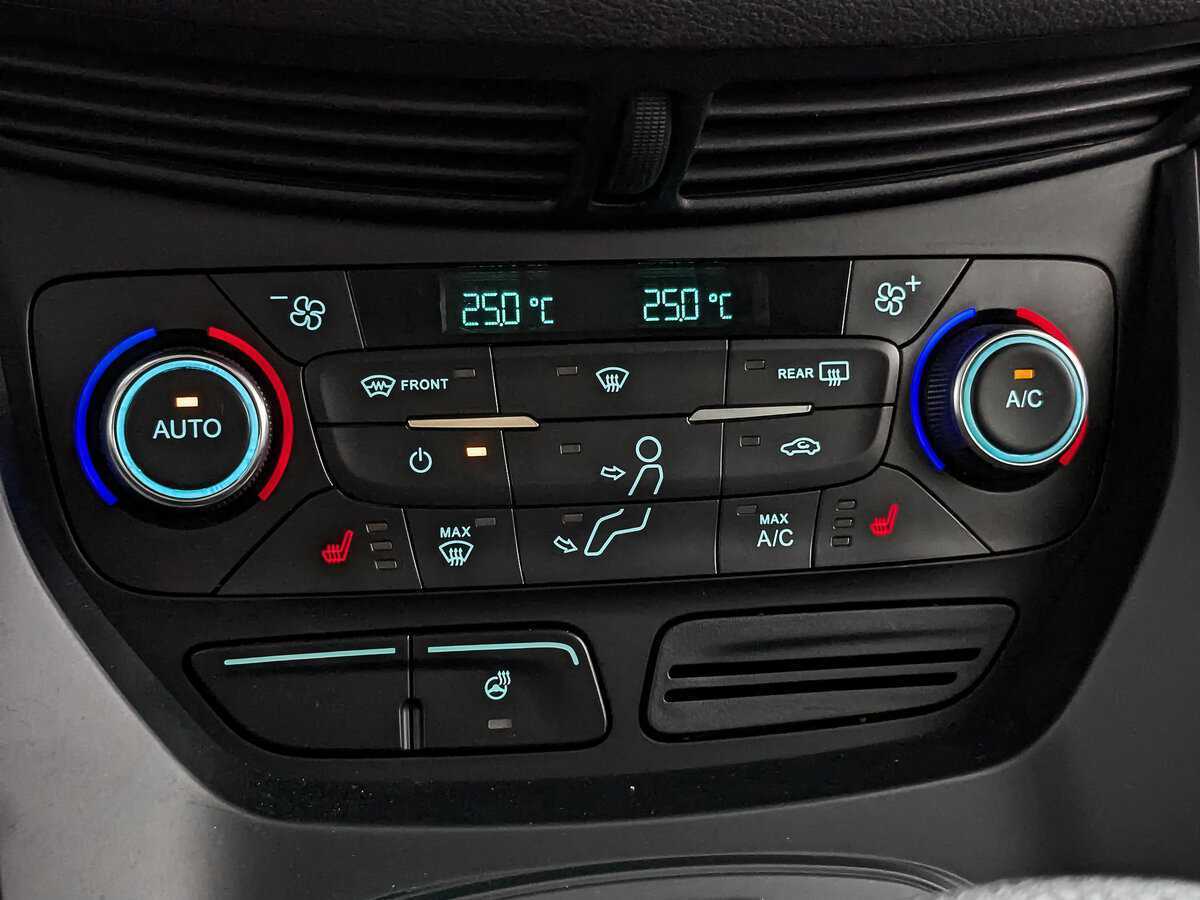 Ford Kuga 2018 года с пробегом. Фото: #19