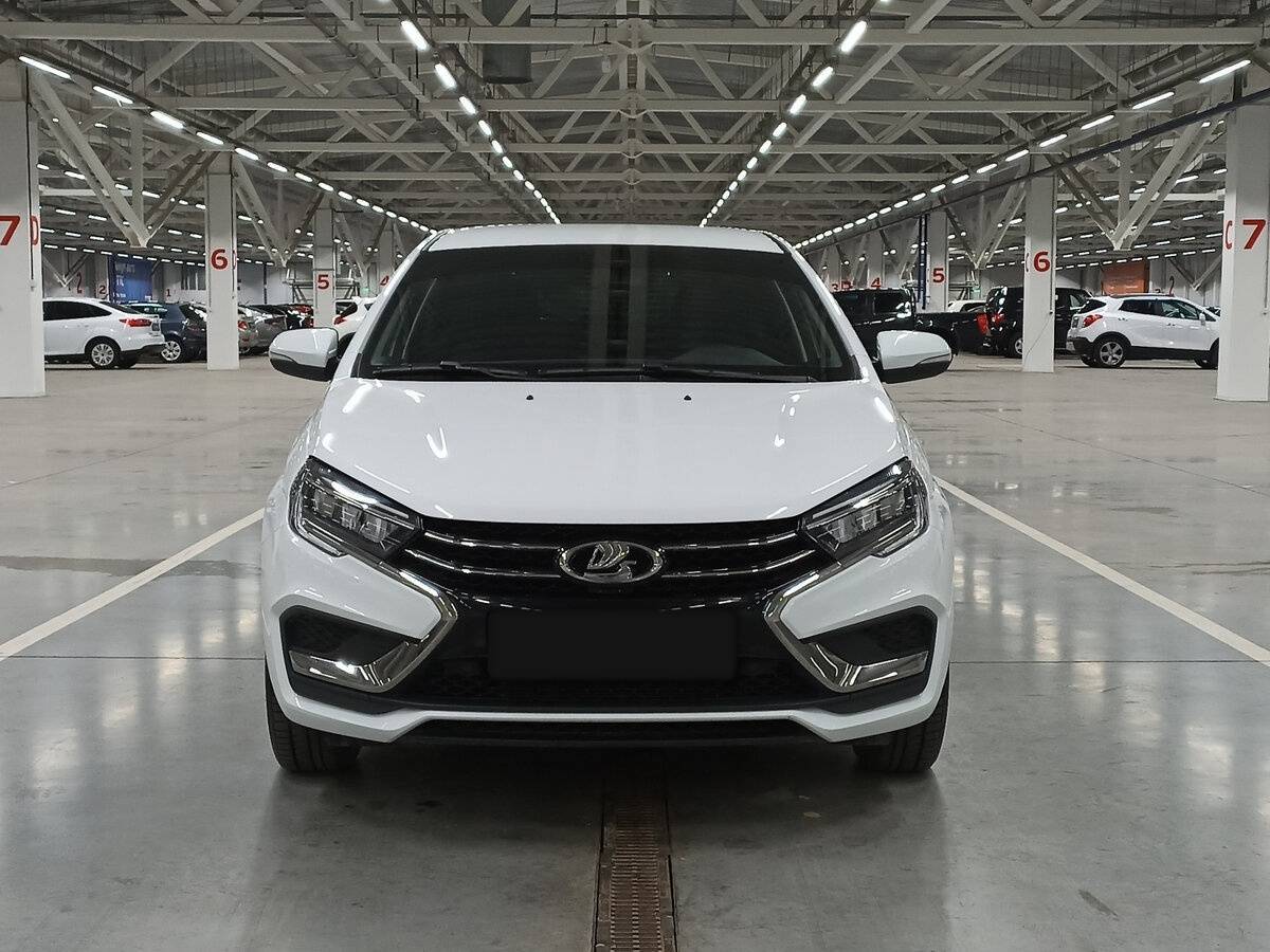 Lada (ВАЗ) Vesta 2023 года с пробегом. Фото: #1
