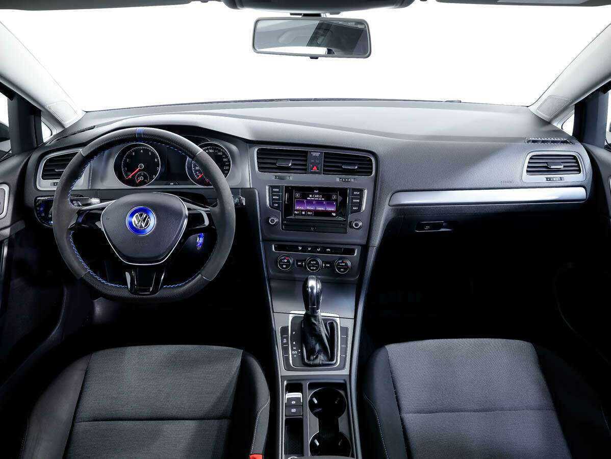 Volkswagen Golf 2013 года с пробегом. Фото: #8