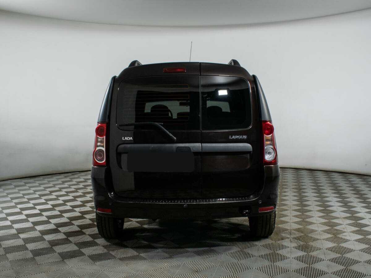 Lada (ВАЗ) Largus 2015 года с пробегом. Фото: #4