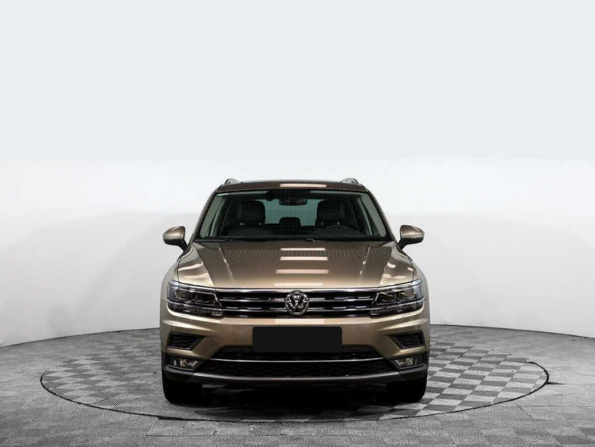 Volkswagen Tiguan 2017 года с пробегом. Посмотреть фото