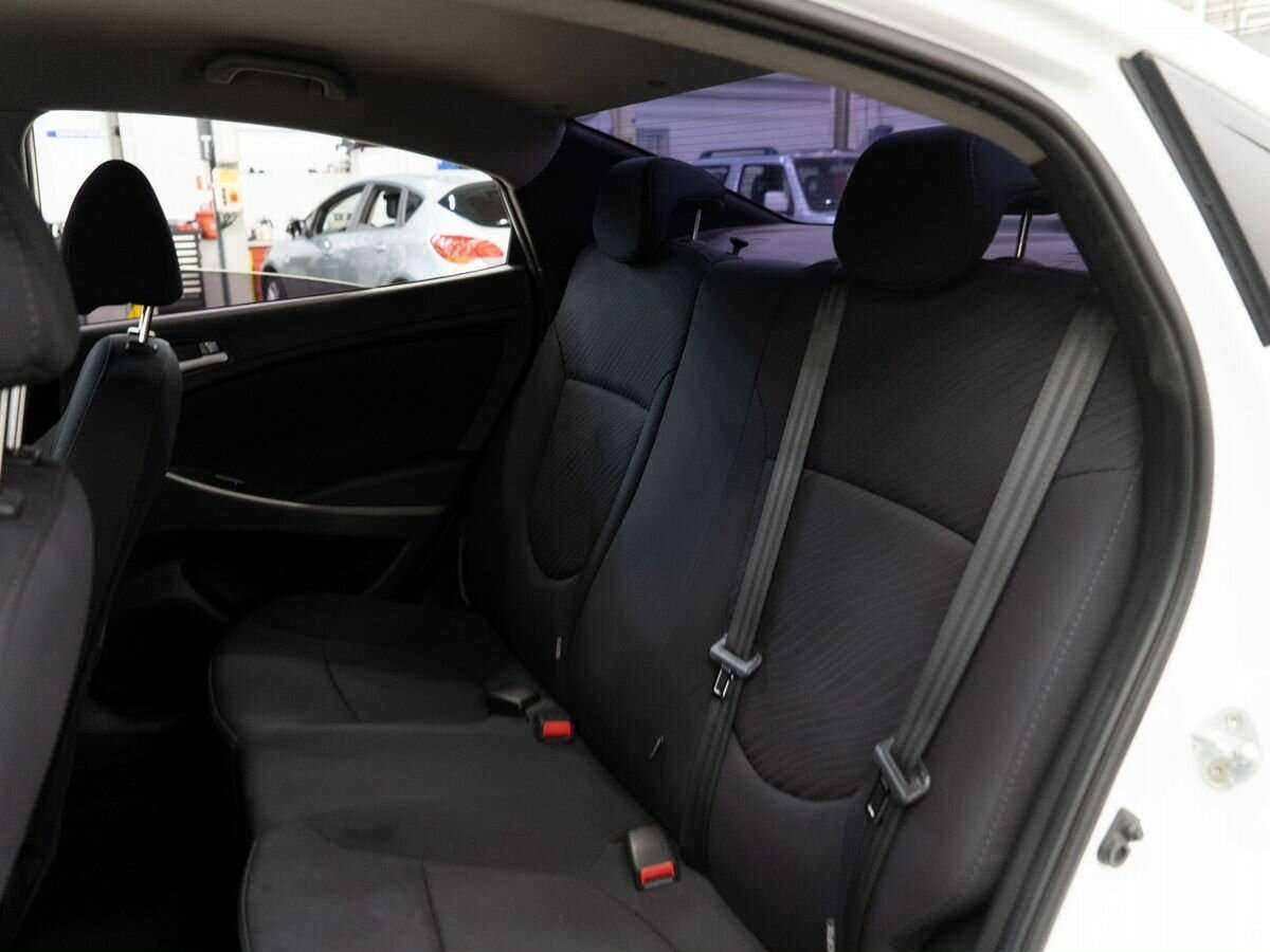 Hyundai Solaris 2015 года с пробегом. Фото: #6