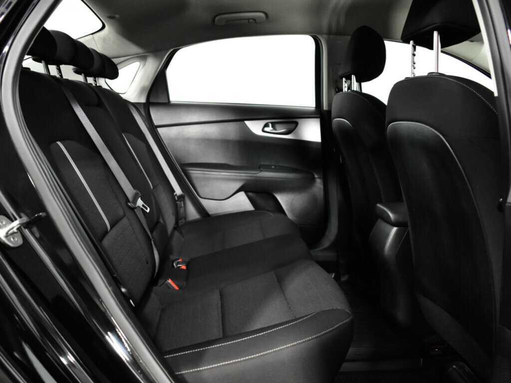Kia Cerato 2019 года с пробегом. Фото: #9