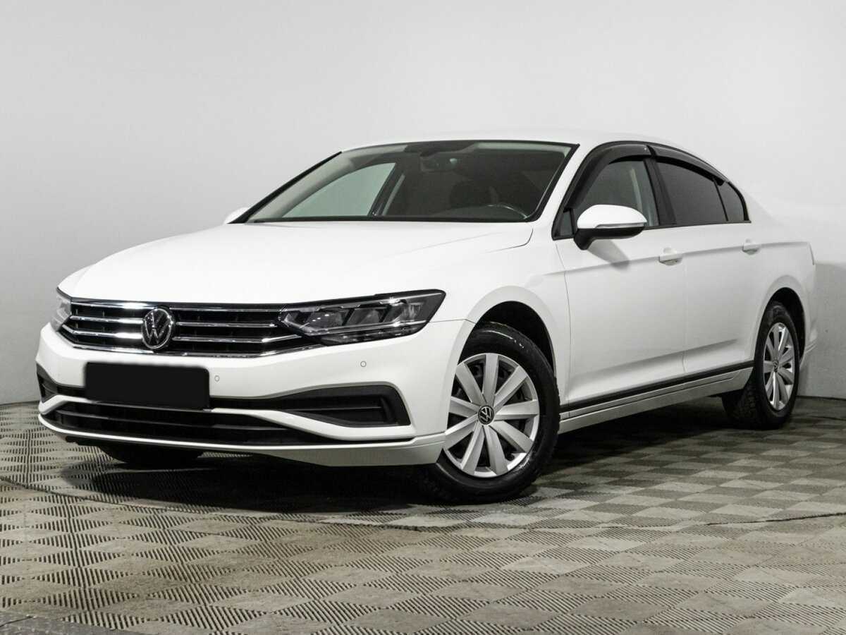 Volkswagen Passat 2021 года с пробегом. Посмотреть фото