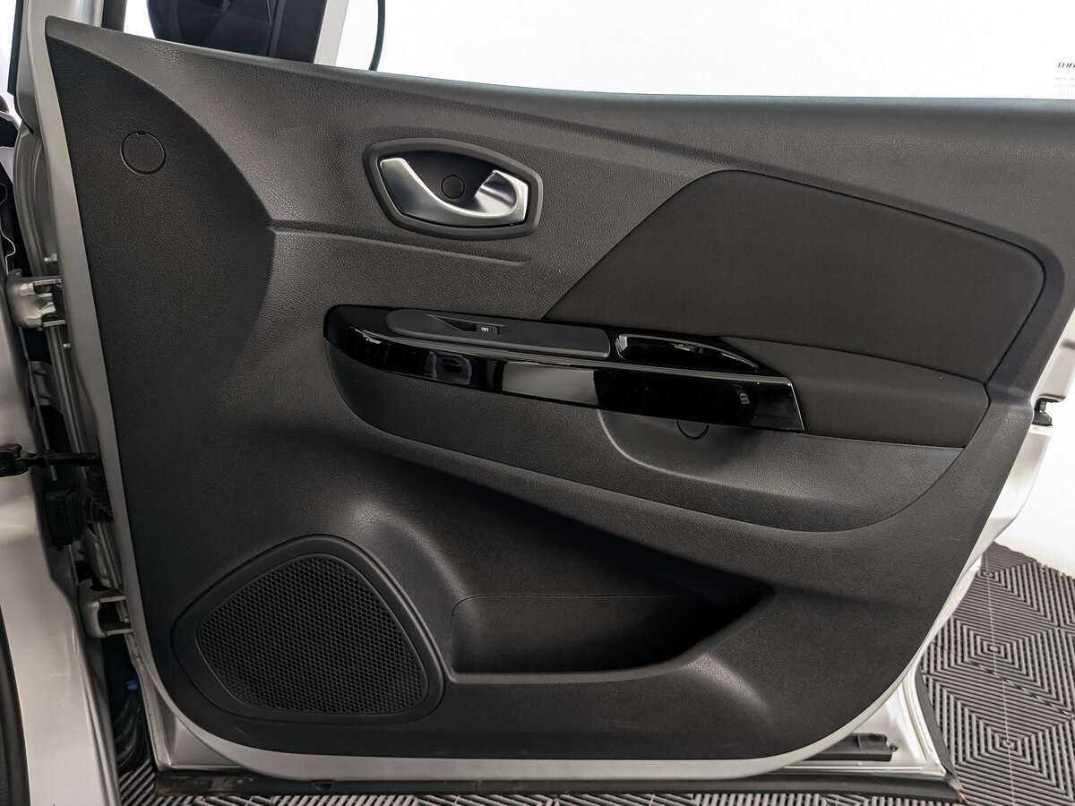 Renault Kaptur 2020 года с пробегом. Фото: #19