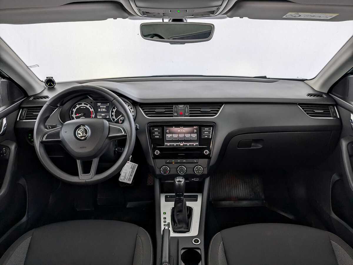 Skoda Octavia 2018 года с пробегом. Фото: #13