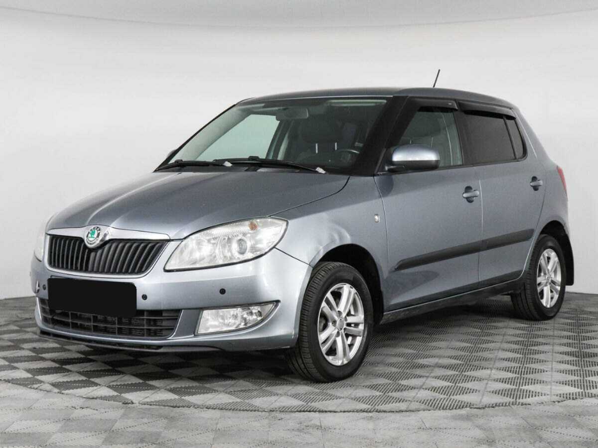 Skoda Fabia 2012 года с пробегом. Посмотреть фото