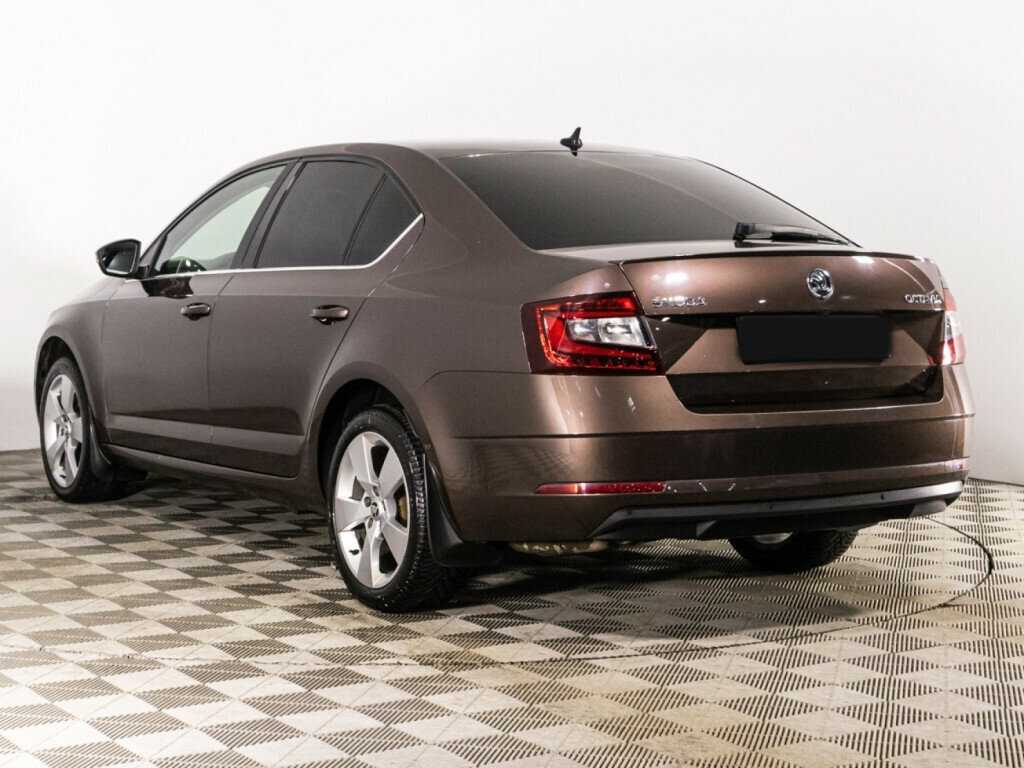 Skoda Octavia 2019 года с пробегом. Фото: #6