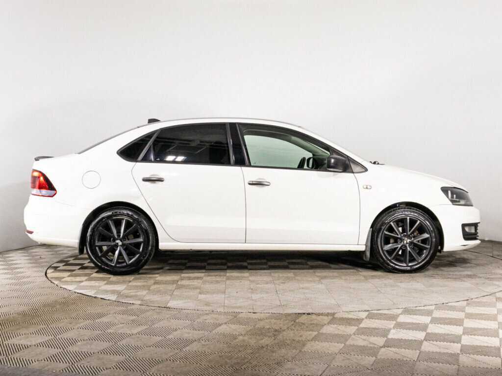 Volkswagen Polo 2015 года с пробегом. Фото: #3