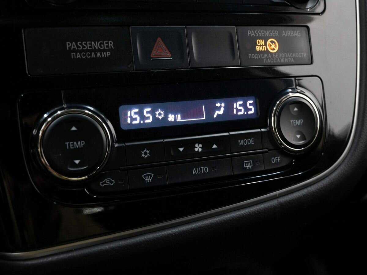 Mitsubishi Outlander 2012 года с пробегом. Фото: #21