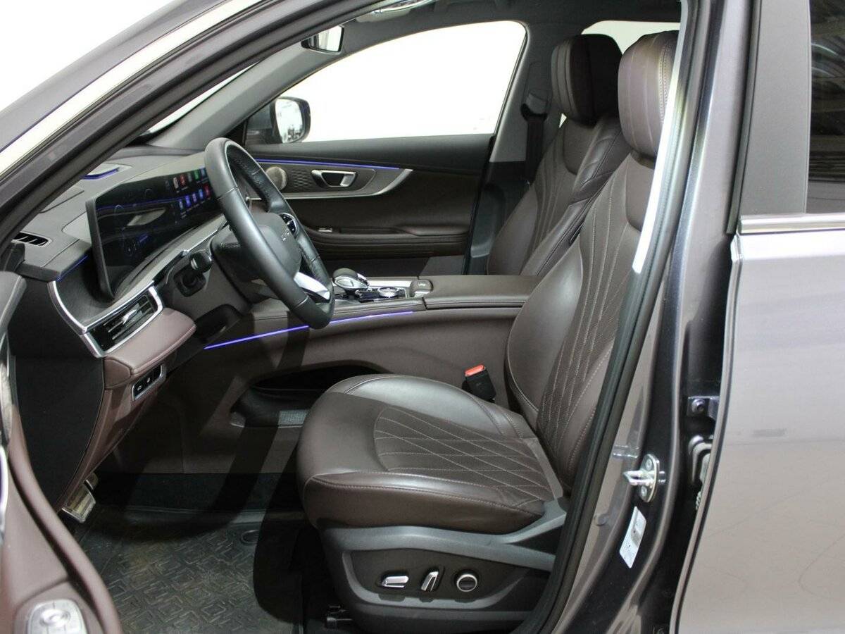 Chery Tiggo 8 Pro Max 2023 года с пробегом. Фото: #8