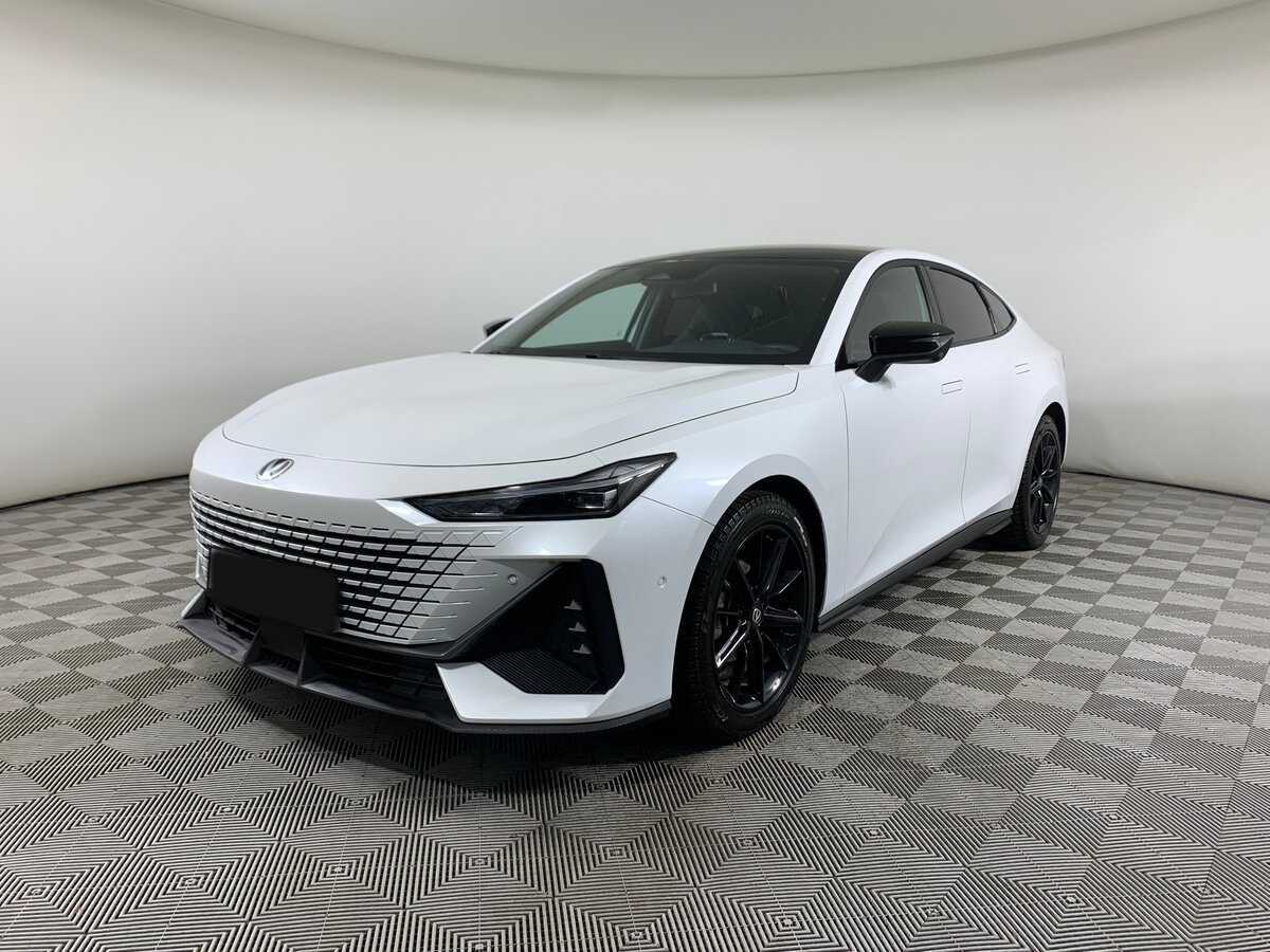 Changan UNI-V 2024 года с пробегом. Фото: #0