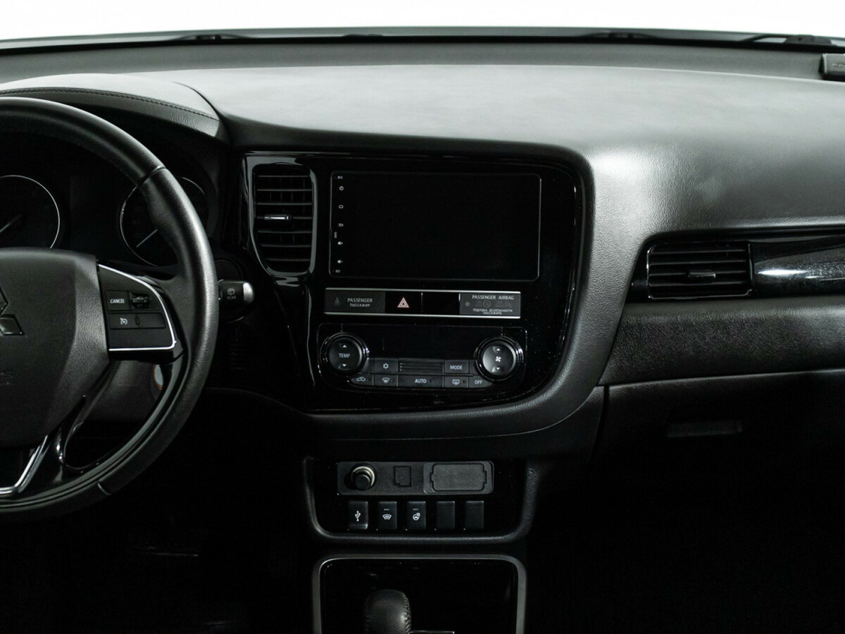 Mitsubishi Outlander 2019 года с пробегом. Фото: #11