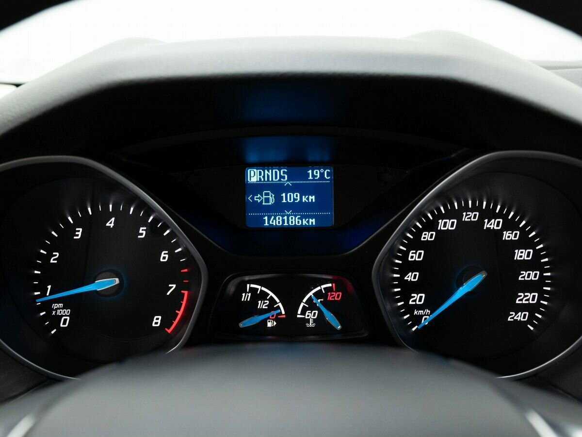 Ford Focus 2013 года с пробегом. Фото: #15