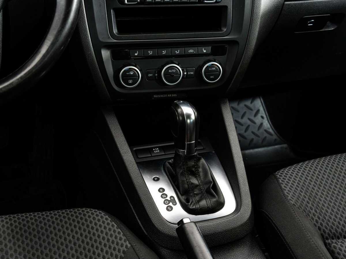 Volkswagen Jetta 2012 года с пробегом. Фото: #11