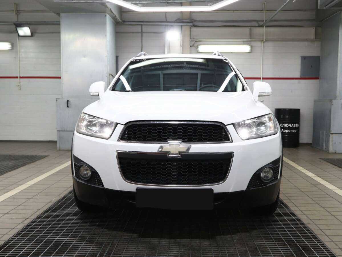 Chevrolet Captiva 2012 года с пробегом. Фото: #2