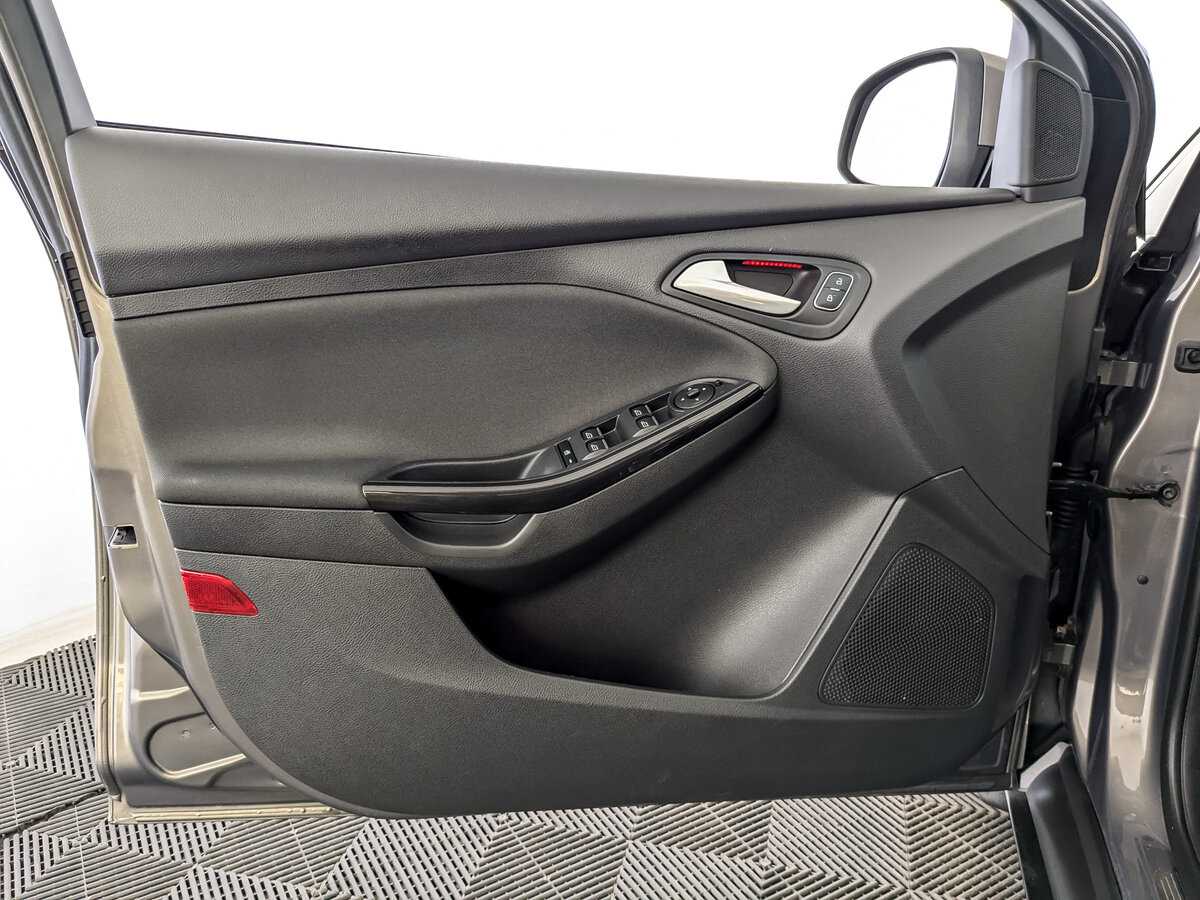 Ford Focus 2017 года с пробегом. Фото: #14