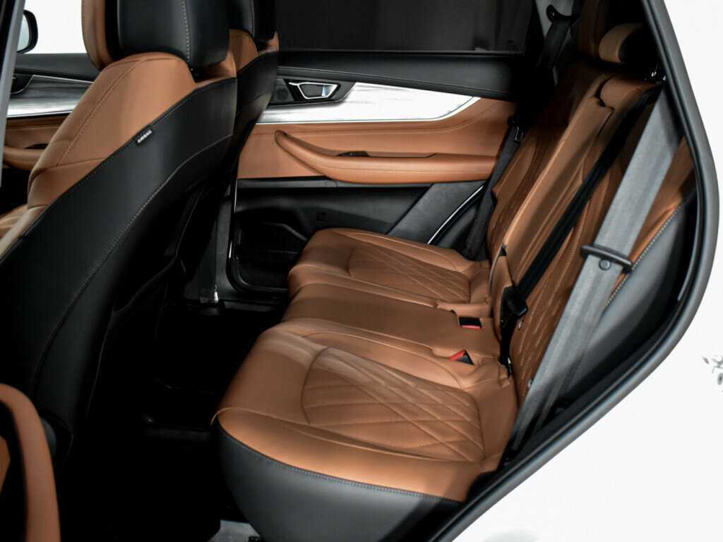 Chery Tiggo 8 Pro Max 2022 года с пробегом. Фото: #10