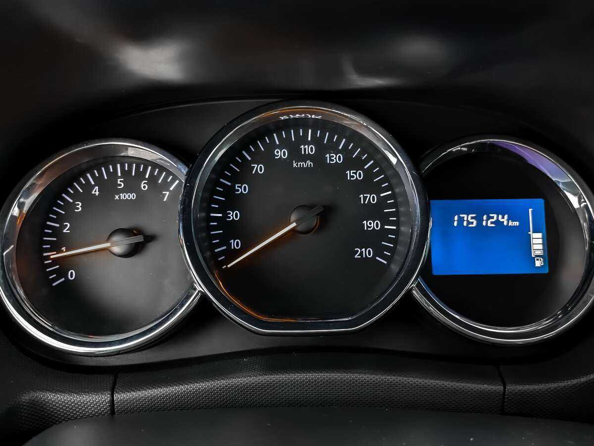 Renault Duster 2016 года с пробегом. Фото: #14