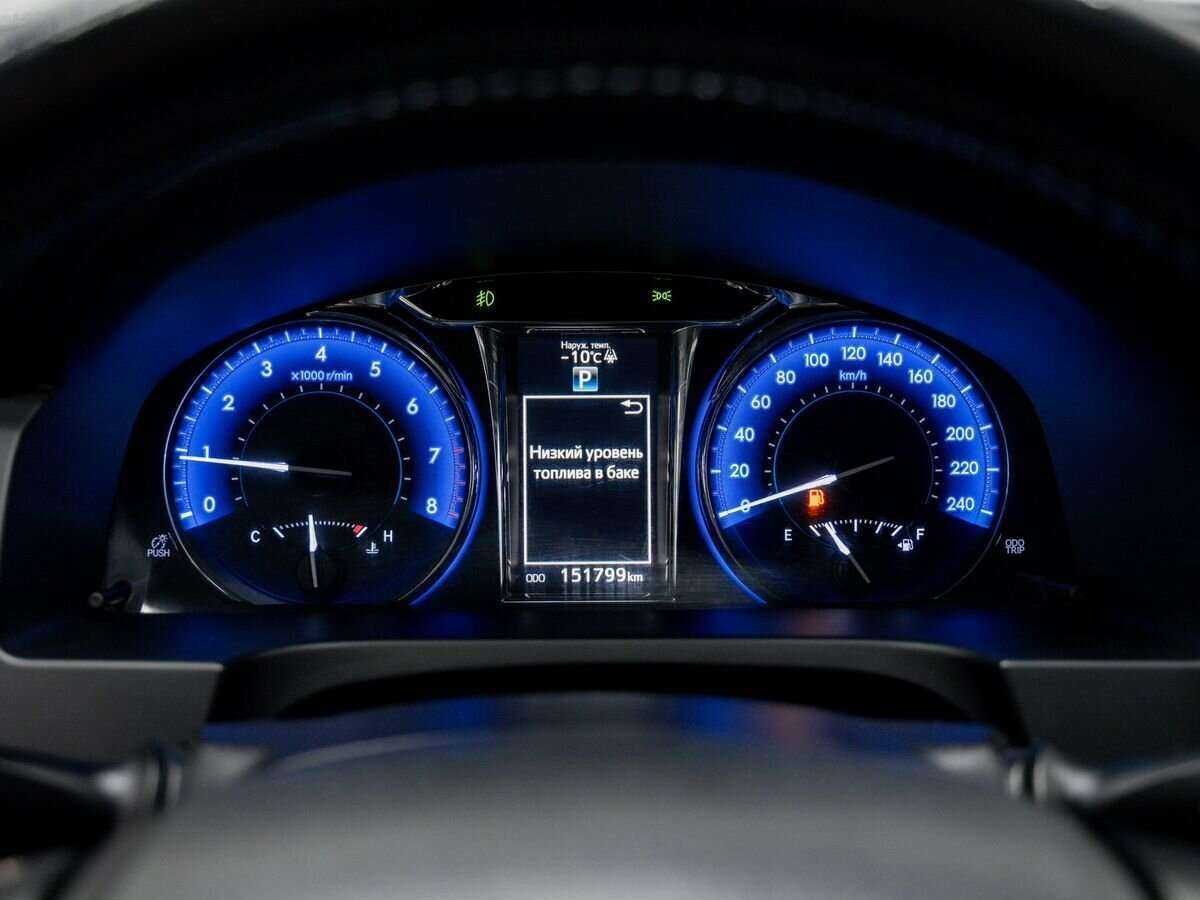 Toyota Camry 2015 года с пробегом. Фото: #26
