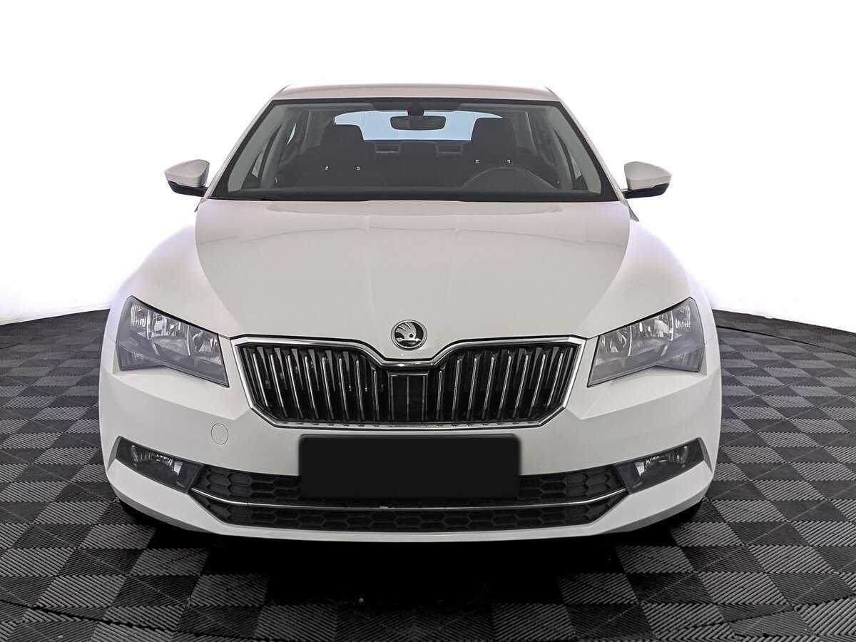 Skoda Superb 2018 года с пробегом. Фото: #1