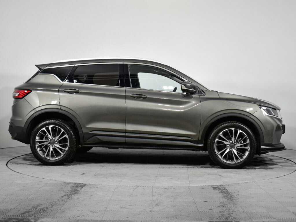 Geely Coolray 2022 года с пробегом. Фото: #3