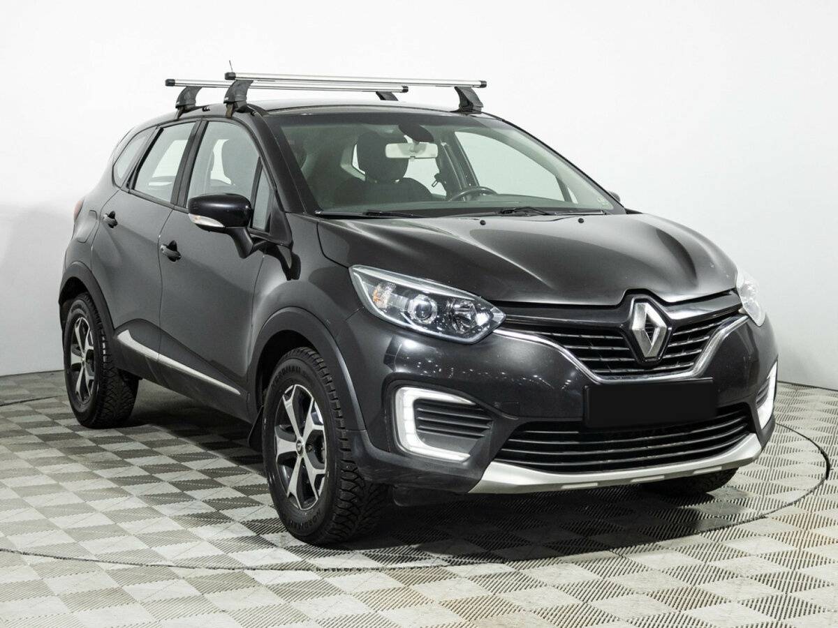 Renault Kaptur 2018 года с пробегом. Фото: #2