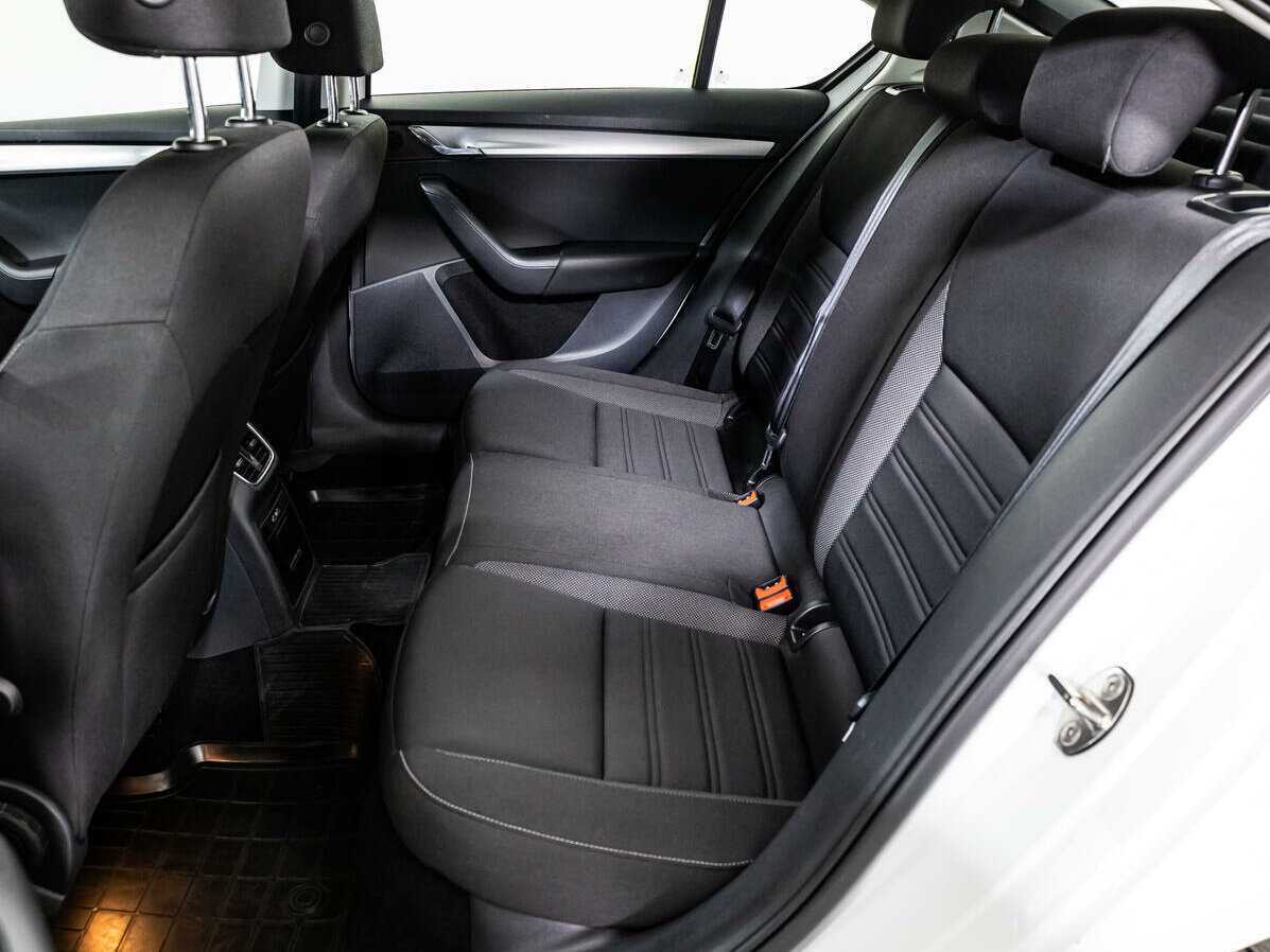 Skoda Octavia 2019 года с пробегом. Фото: #9