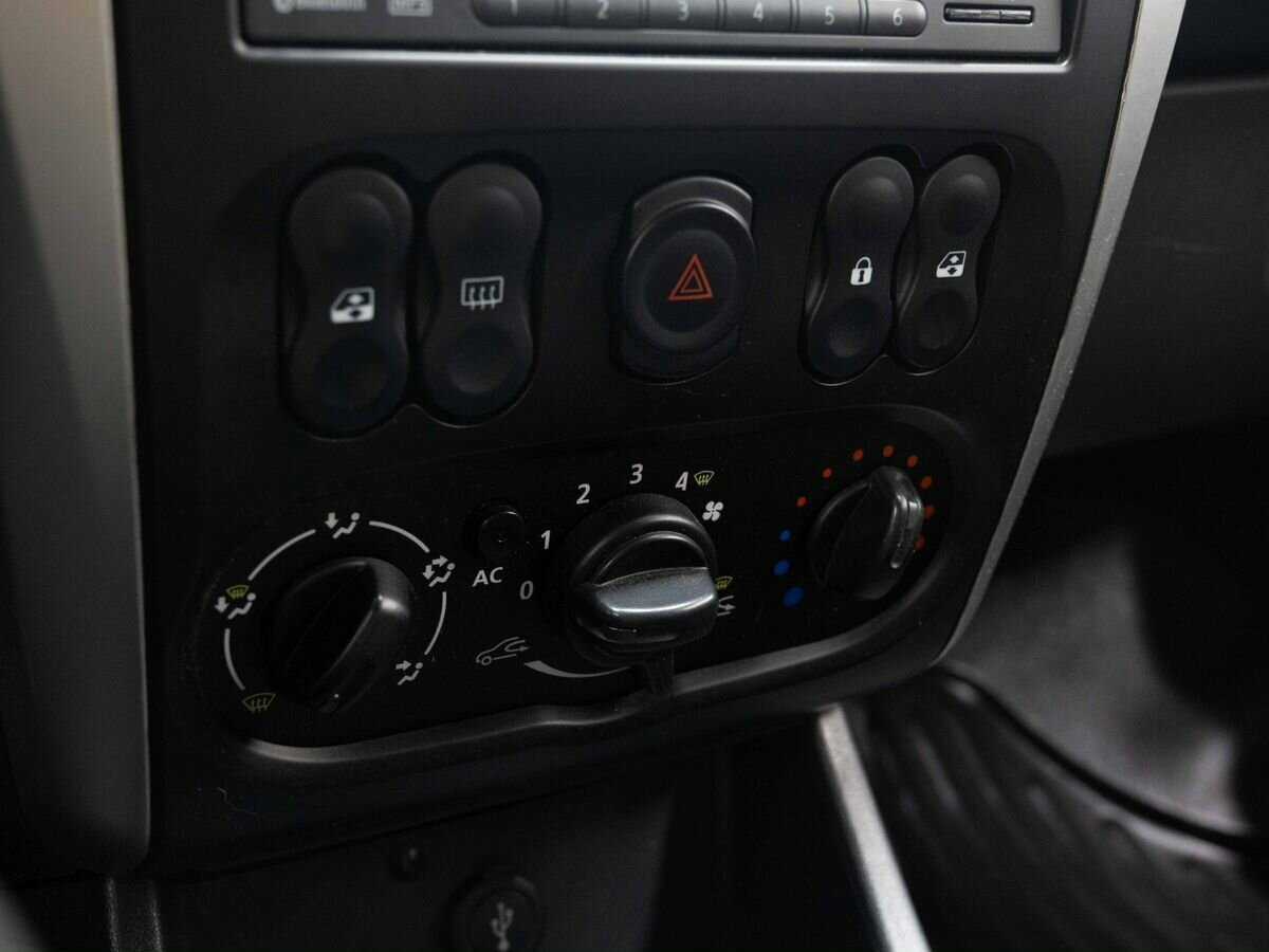 Nissan Almera 2013 года с пробегом. Фото: #17