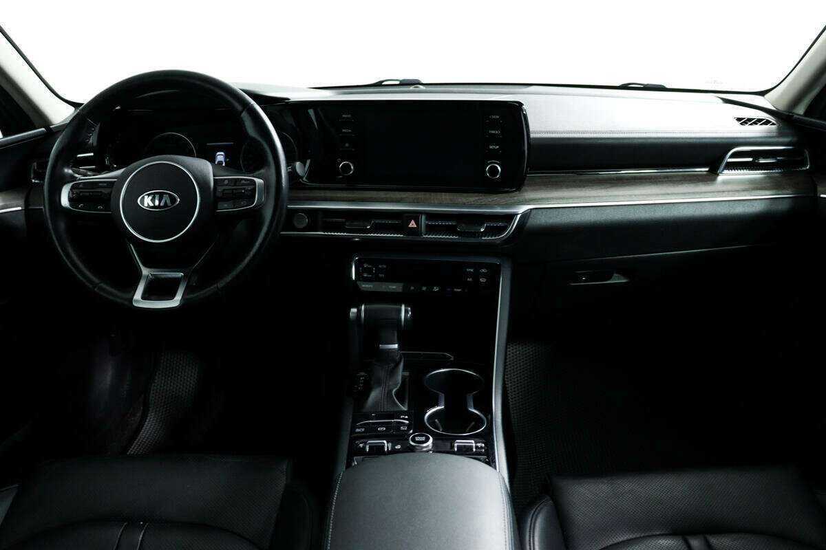 Kia K5 2020 года с пробегом. Фото: #10