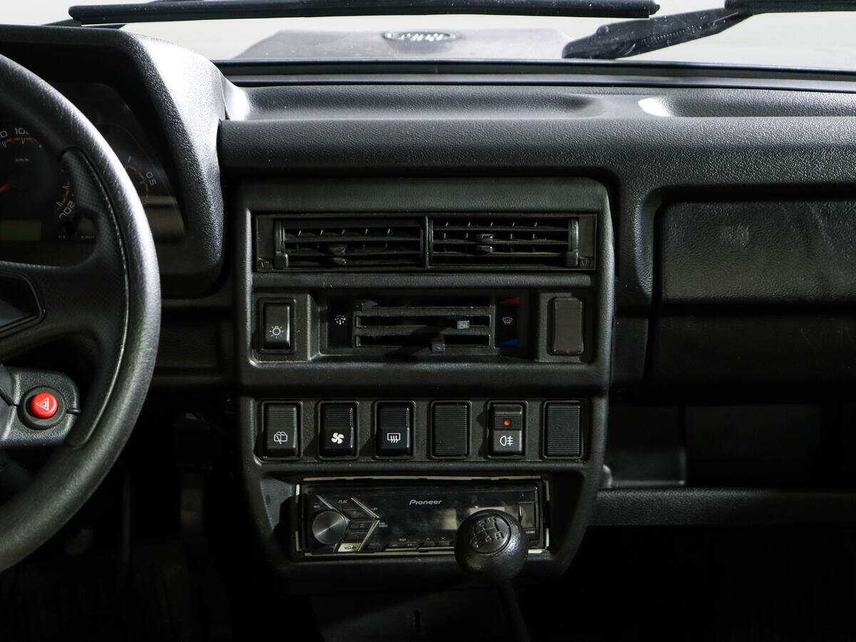 Lada (ВАЗ) 2121 (4x4) 2018 года с пробегом. Фото: #11