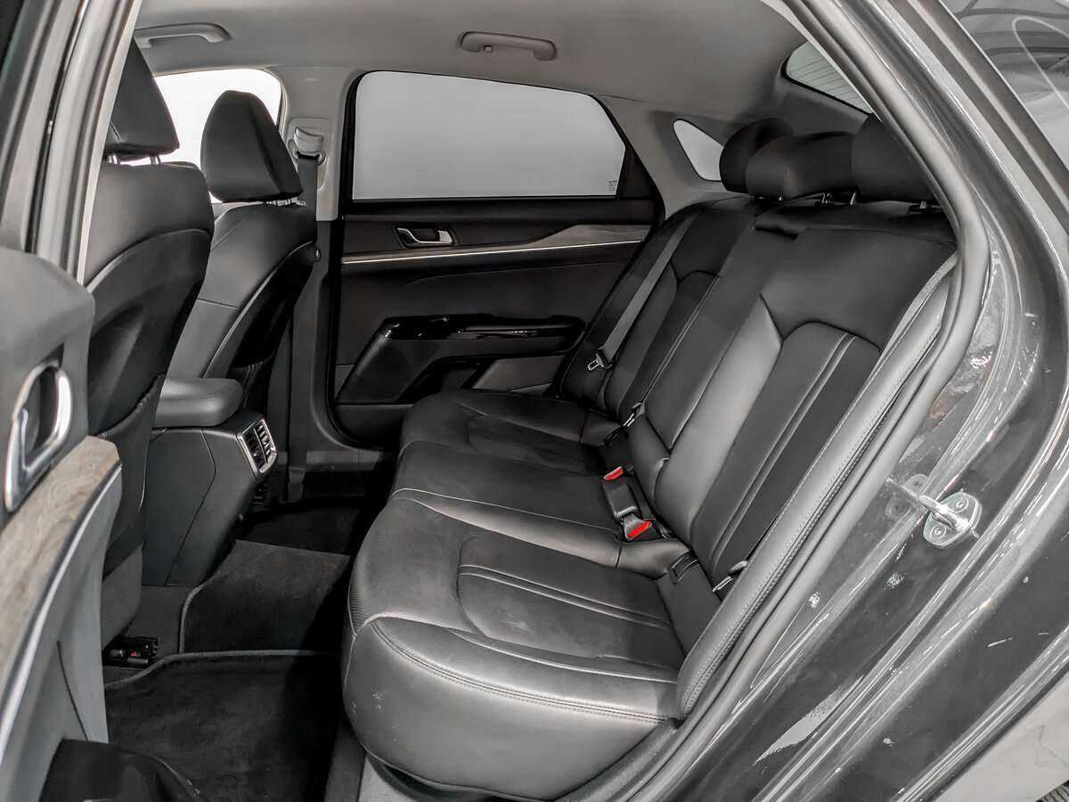 Kia K5 2021 года с пробегом. Фото: #11