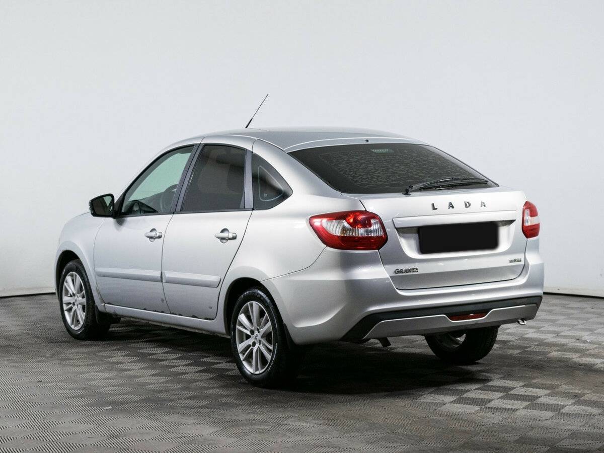Lada (ВАЗ) Granta 2018 года с пробегом. Фото: #5