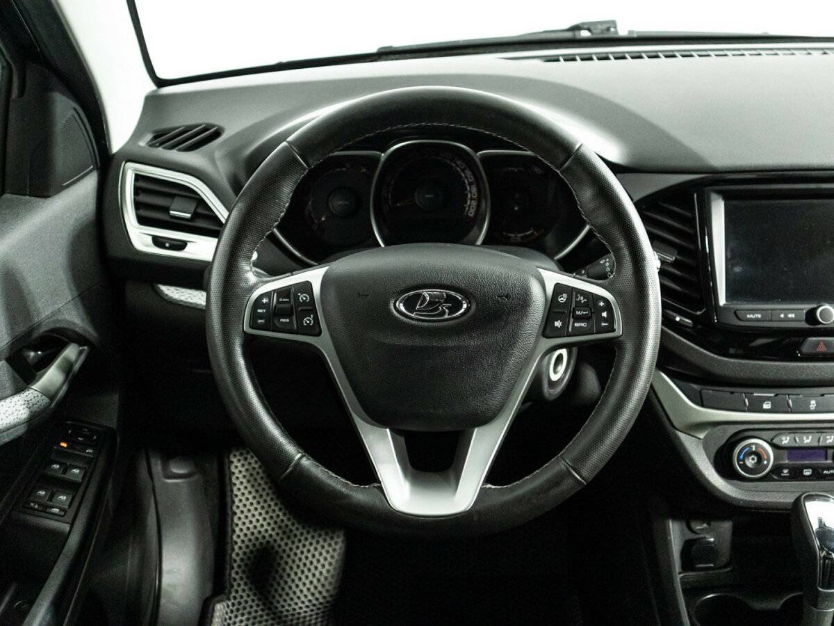 Lada (ВАЗ) Vesta 2021 года с пробегом. Фото: #18