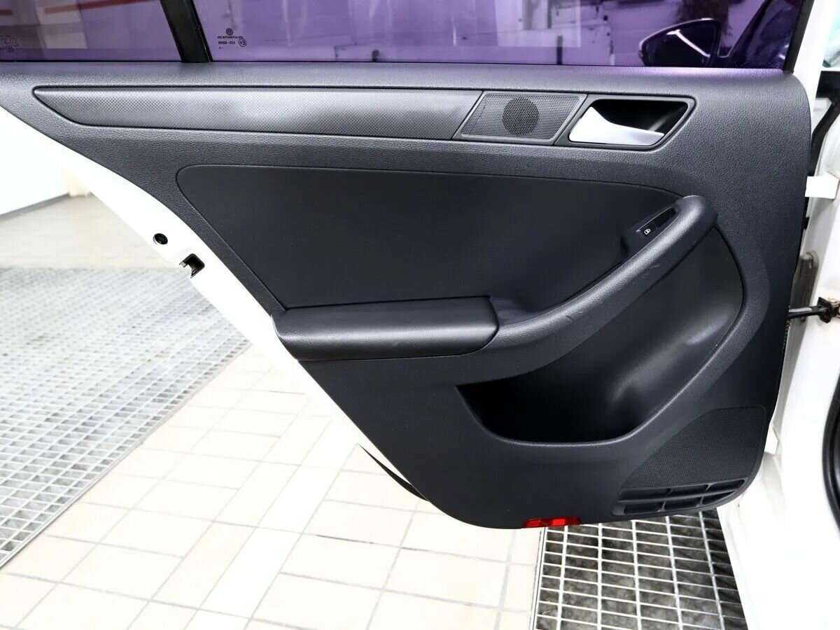Volkswagen Jetta 2013 года с пробегом. Фото: #12