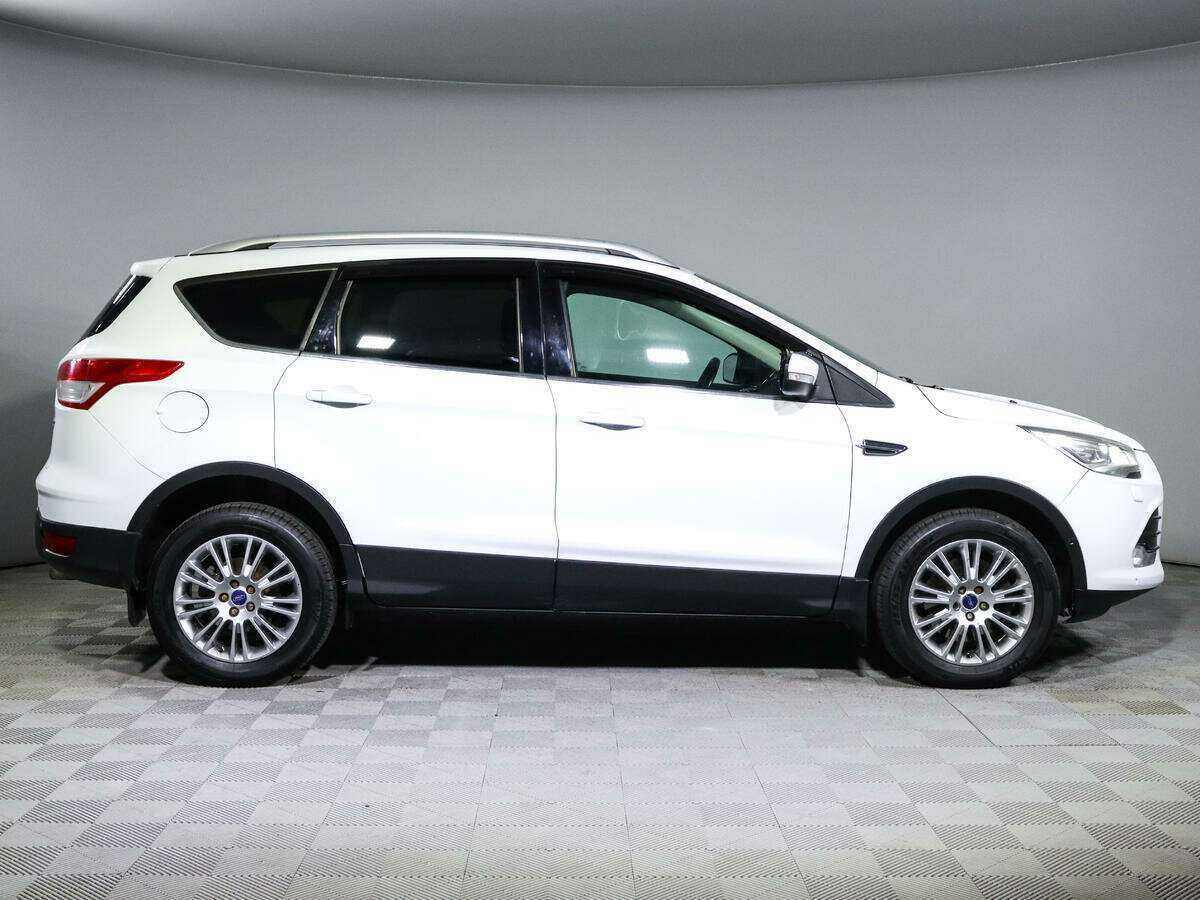 Ford Kuga 2015 года с пробегом. Фото: #3